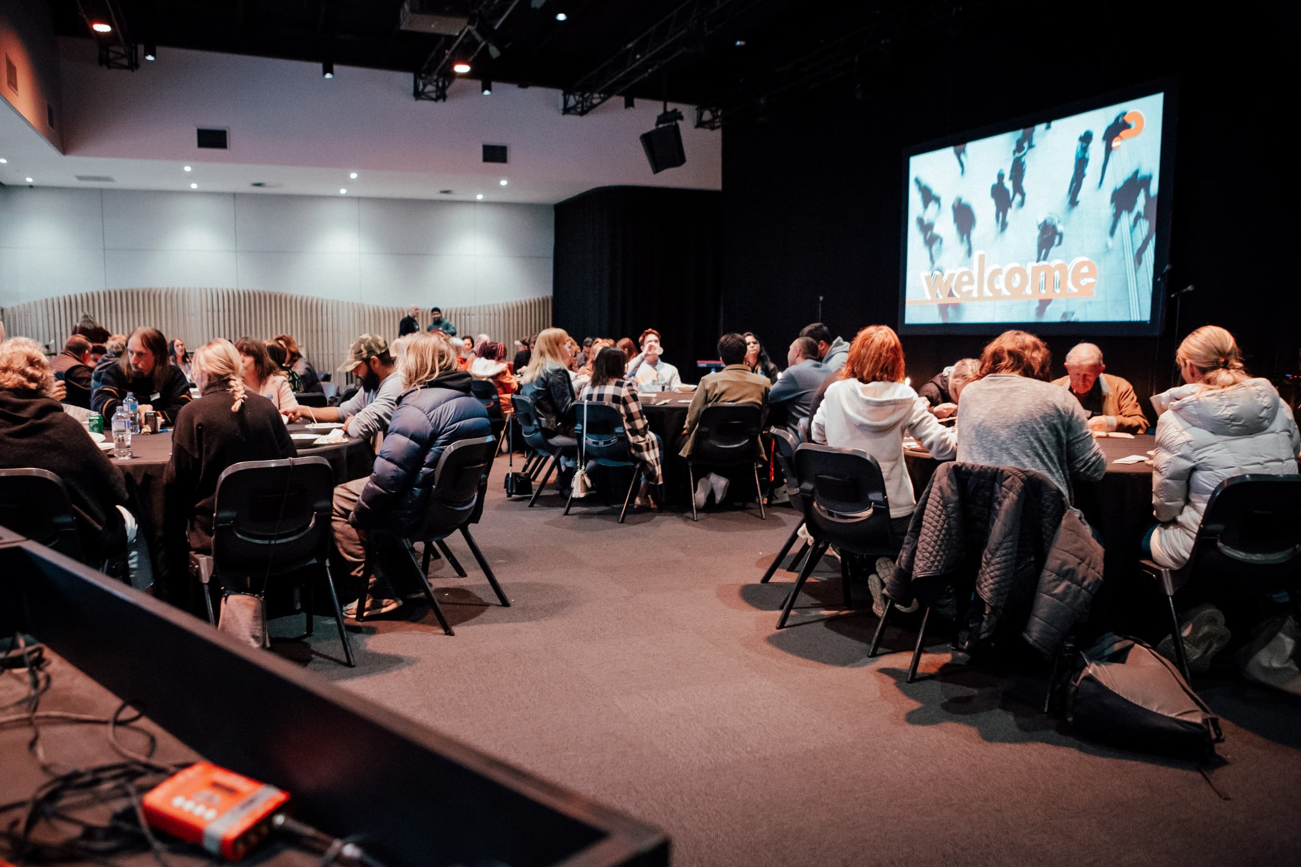 Alpha round tables